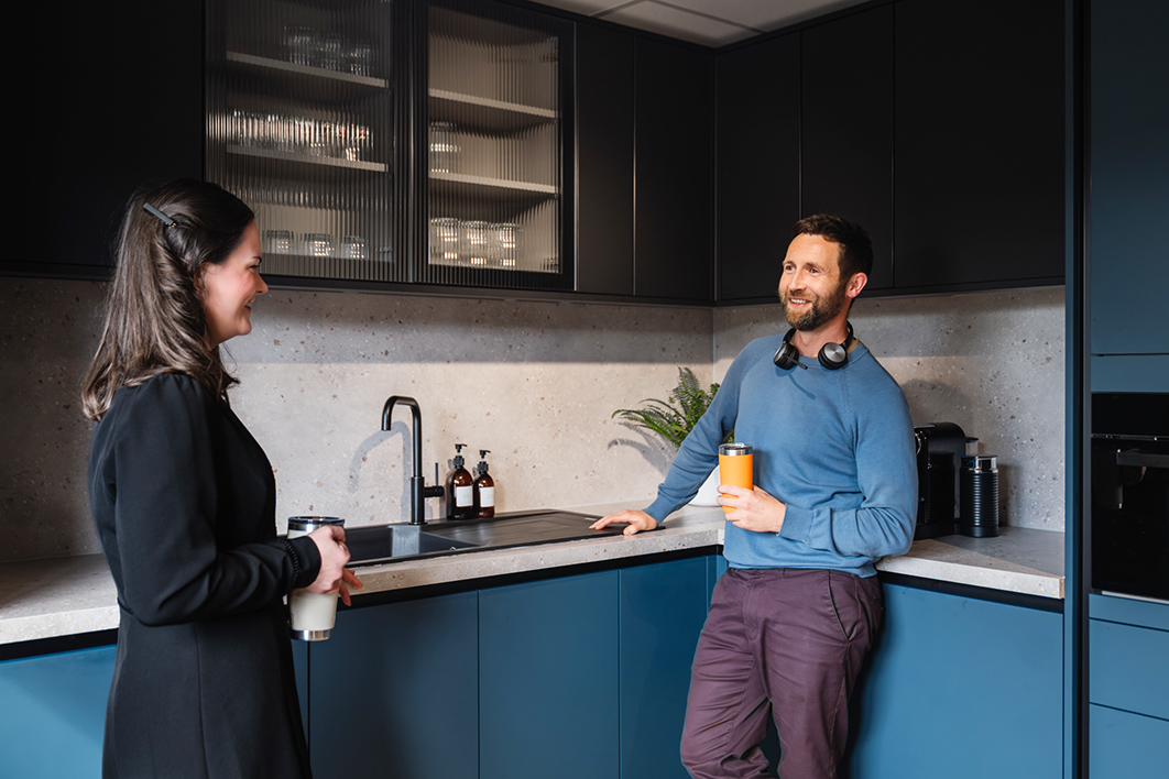 Description of first image